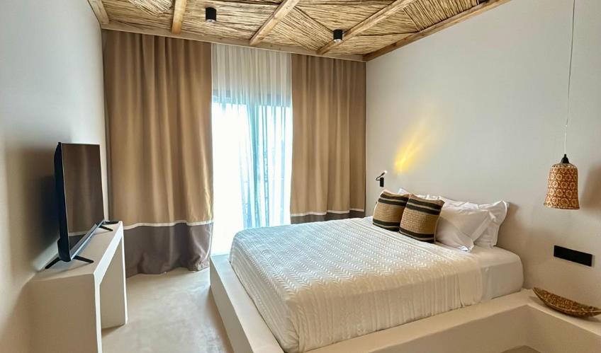 En fazla 2 yetişkin.