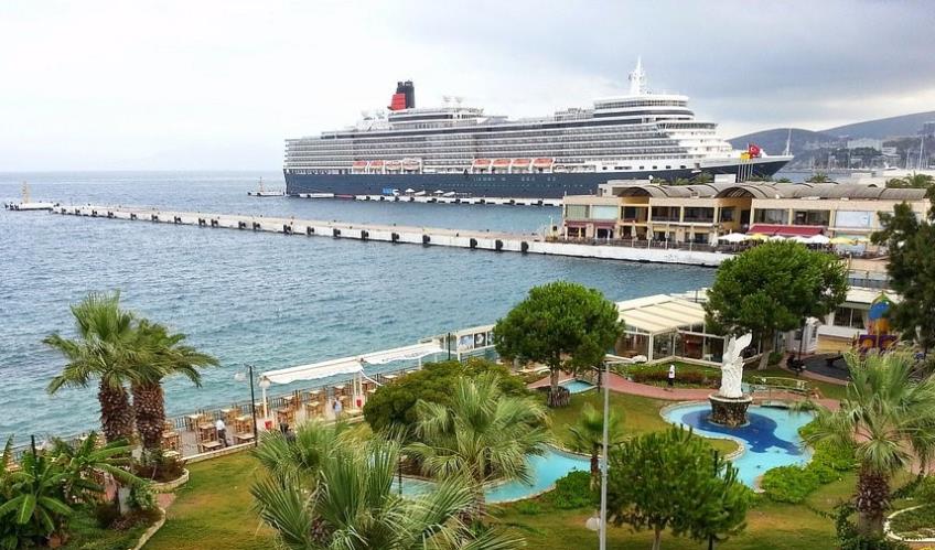 En fazla 4 yetişkin.