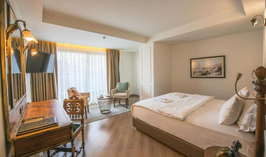 En fazla 2 yetişkin.