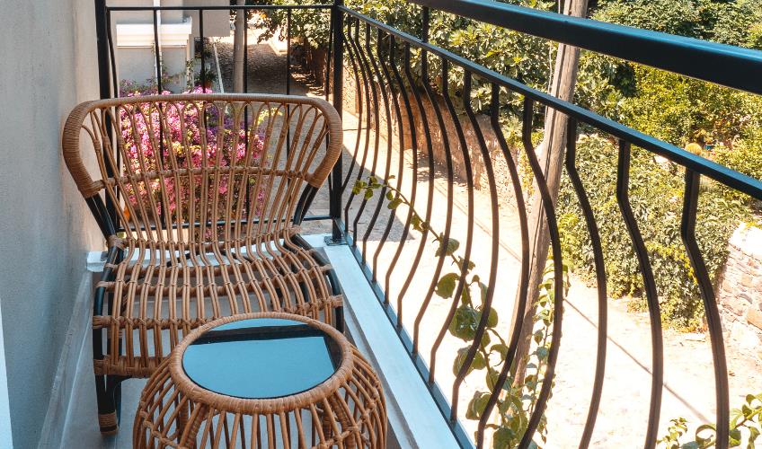 En fazla 2 yetişkin.