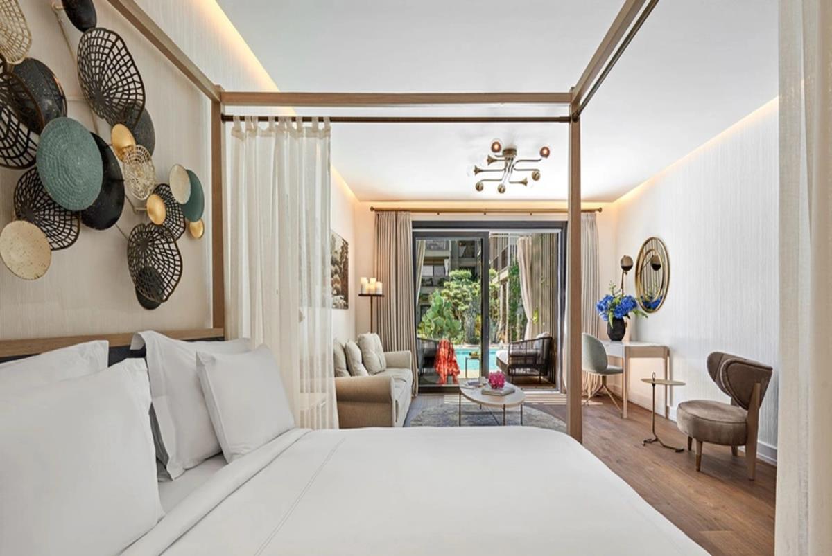 En fazla 4 yetişkin.