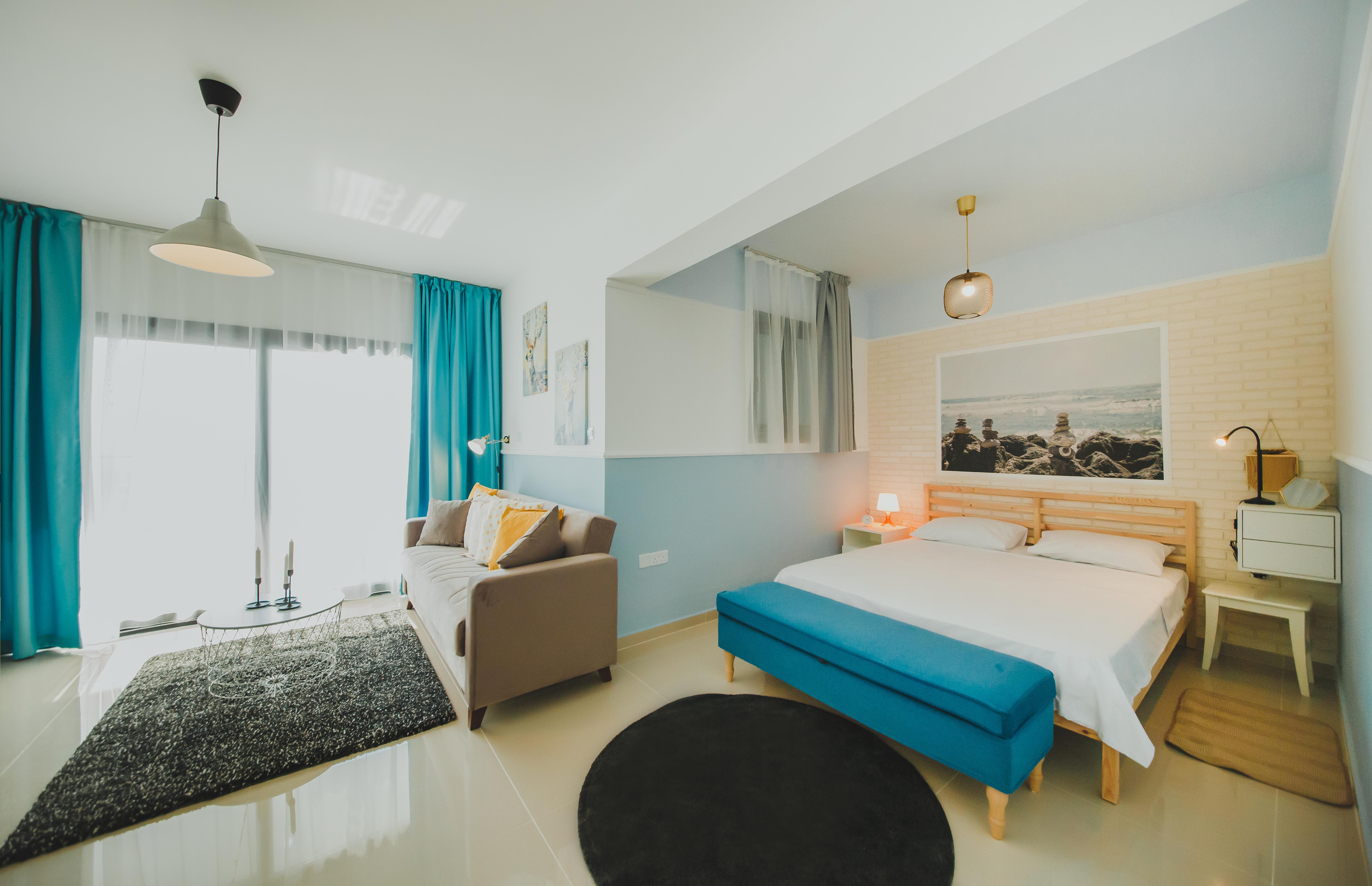 En fazla 2 yetişkin + 1 çocuk veya 1 yetişkin + 1 çocuk.