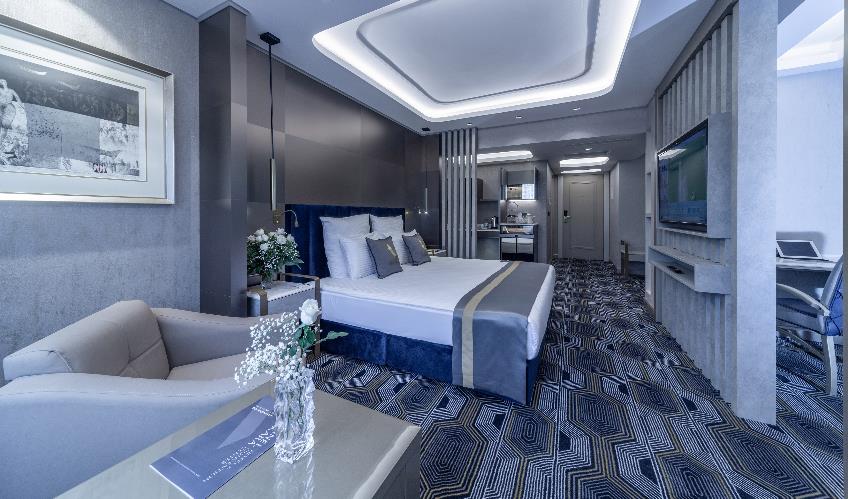 En fazla 2 yetişkin.