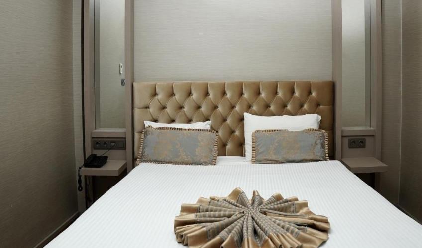 En fazla 2 yetişkin.