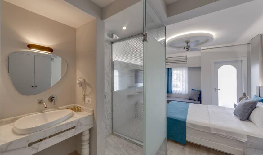 En fazla 2 yetişkin.