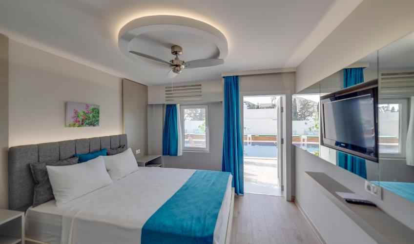 En fazla 2 yetişkin.