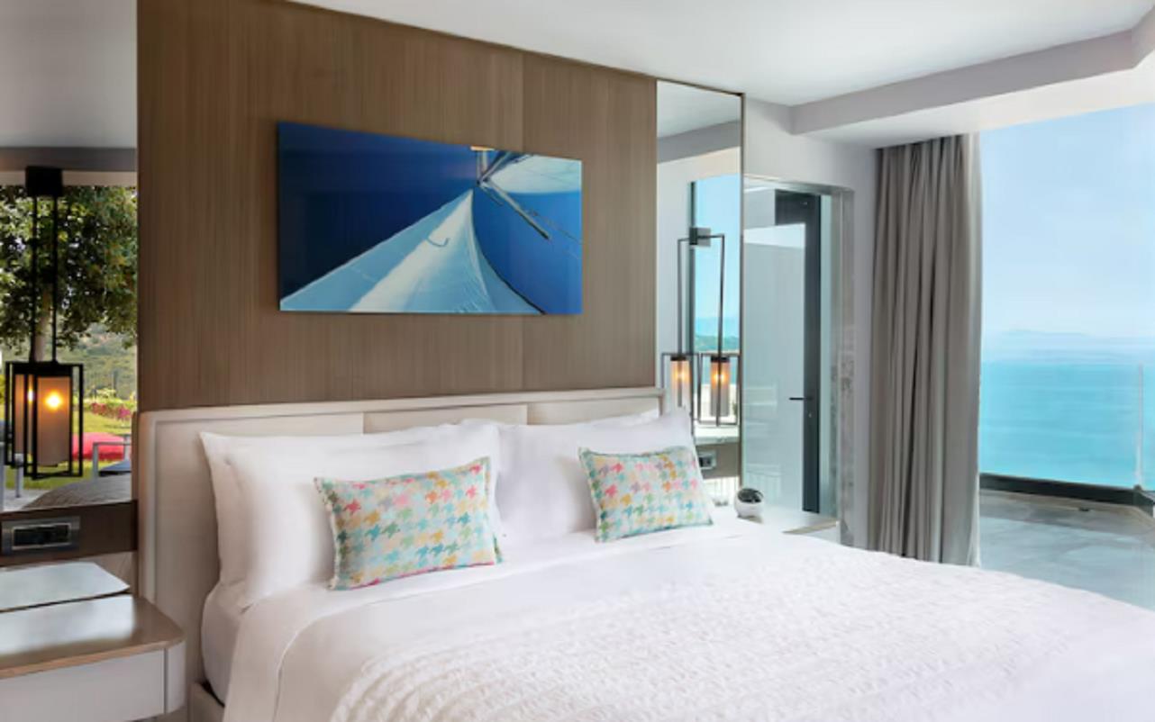 En fazla 3 yetişkin veya 2 yetişkin + 1 çocuk.