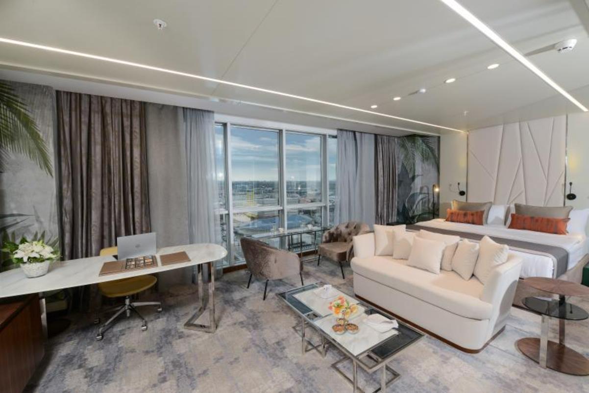 En fazla 2 yetişkin.