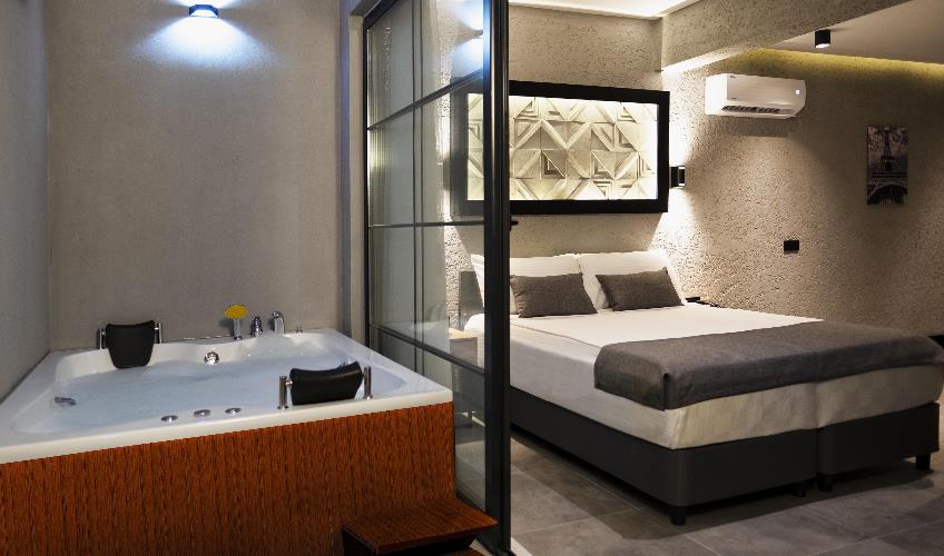 En fazla 2 yetişkin.