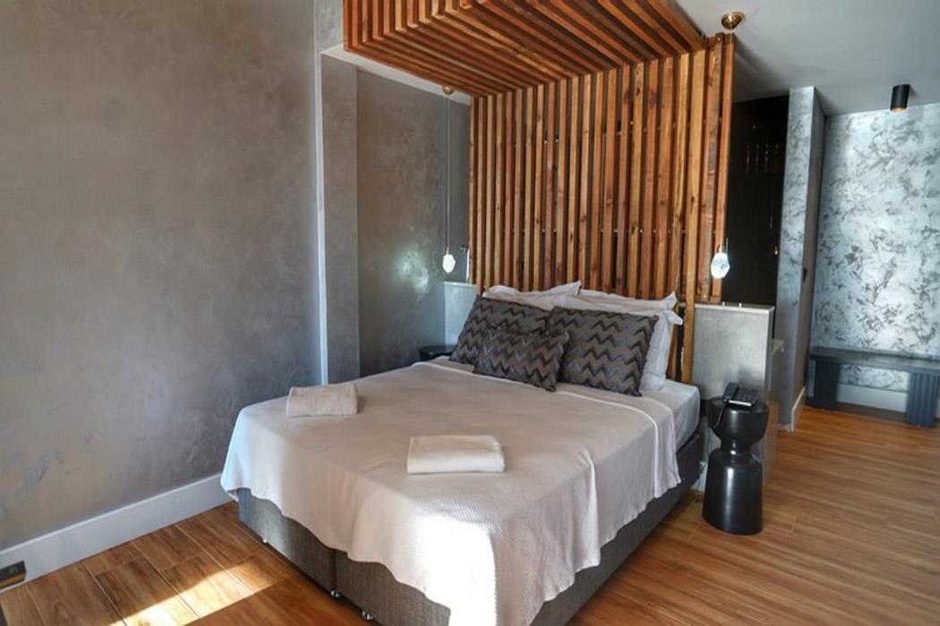 En az 2 yetişkin, En fazla 4 yetişkin.