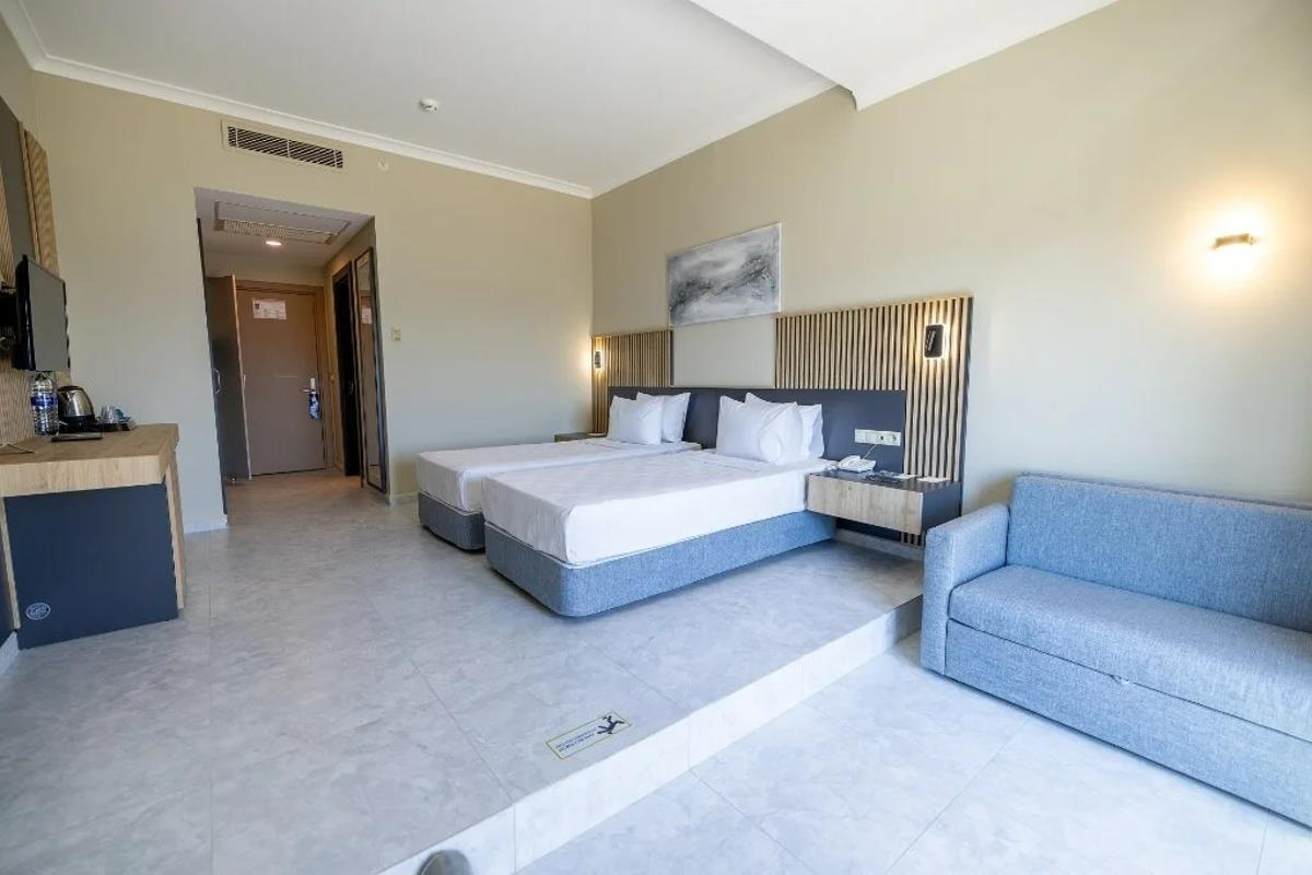 En fazla 3 yetişkin veya 2 yetişkin + 2 çocuk.