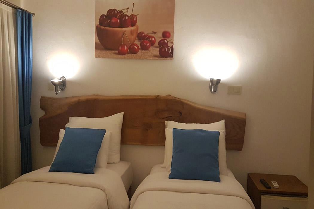 En fazla 2 yetişkin.