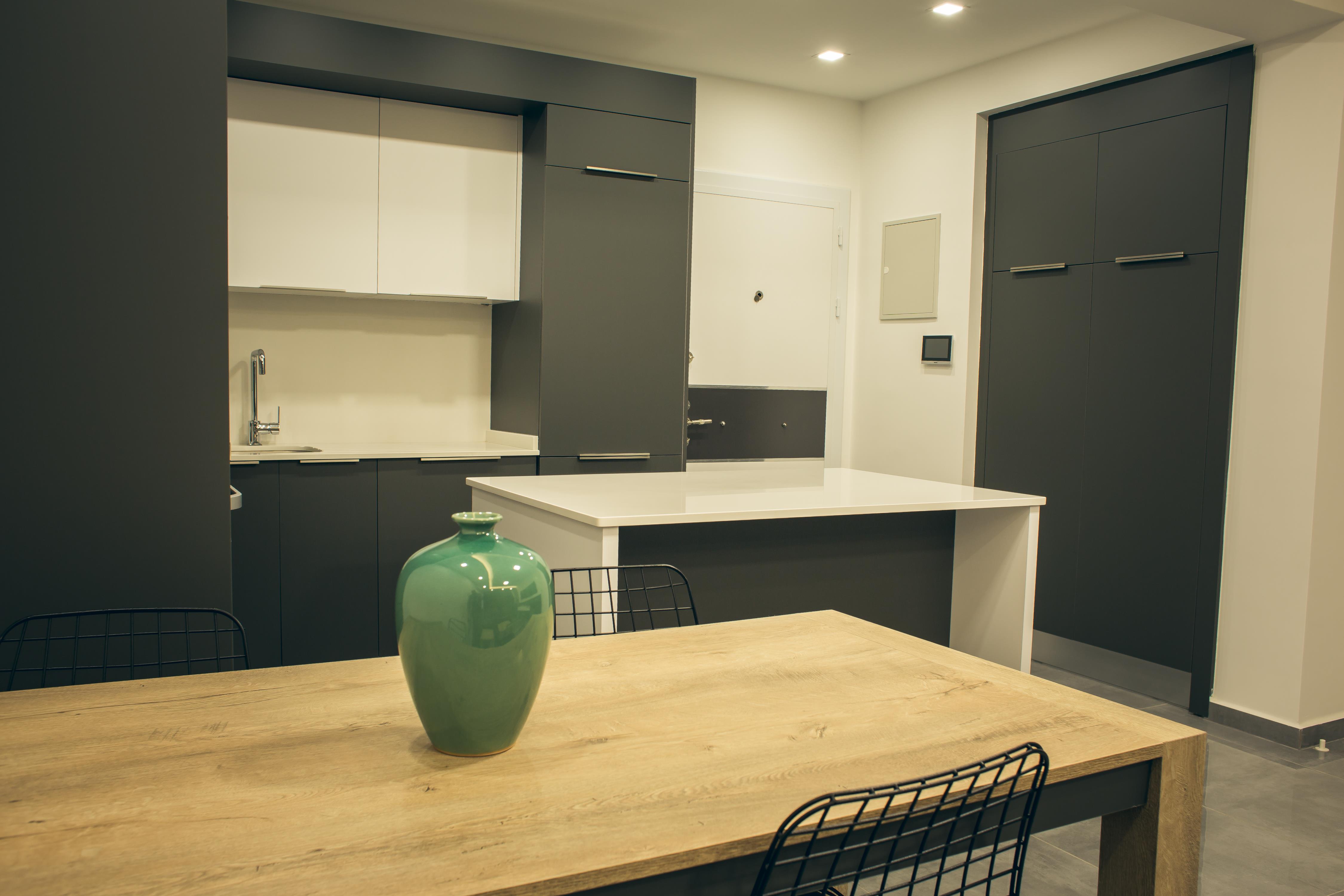 En az 2 yetişkin, En fazla 3 yetişkin veya 2 yetişkin + 1 çocuk.