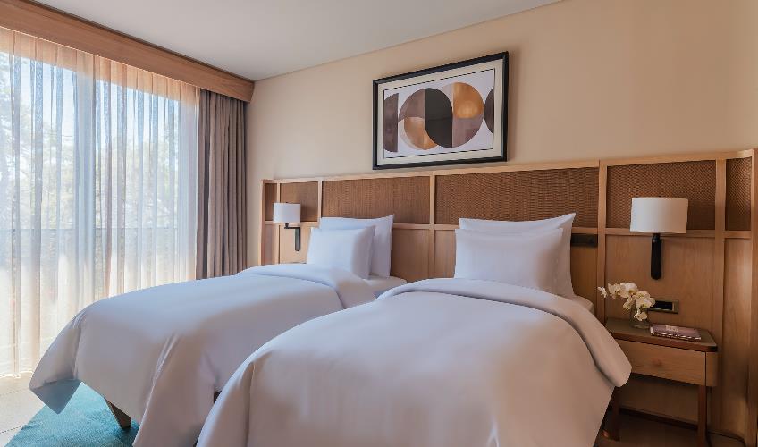 En fazla 2 yetişkin.