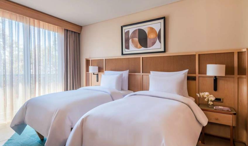 En fazla 2 yetişkin.