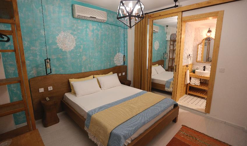 En fazla 2 yetişkin.