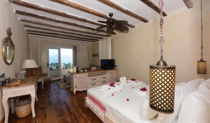 En fazla 2 yetişkin.