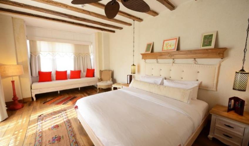 En fazla 2 yetişkin.