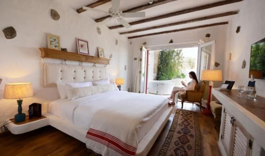 En fazla 2 yetişkin.