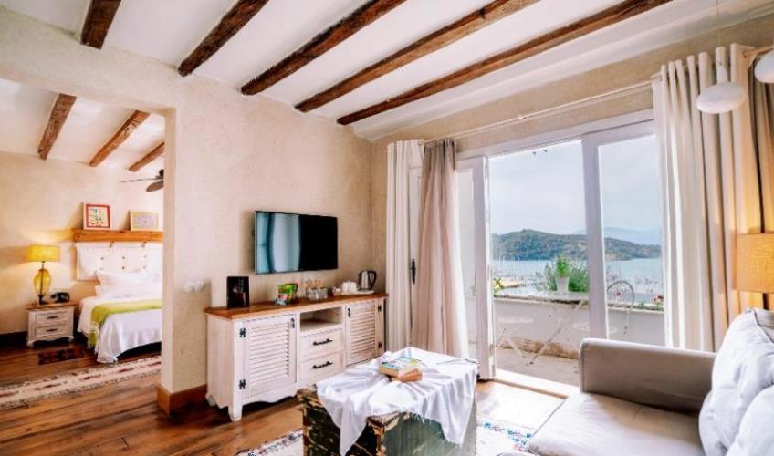 En fazla 2 yetişkin.