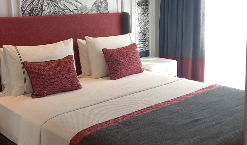 En fazla 2 yetişkin.