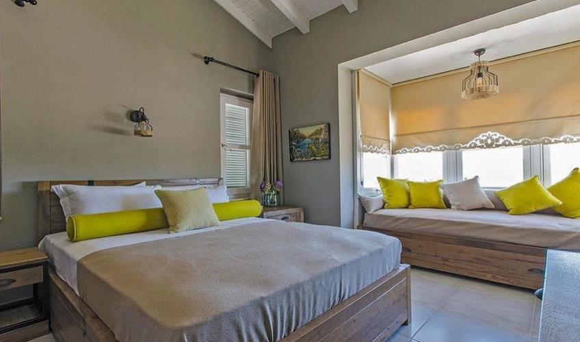 En fazla 2 yetişkin.