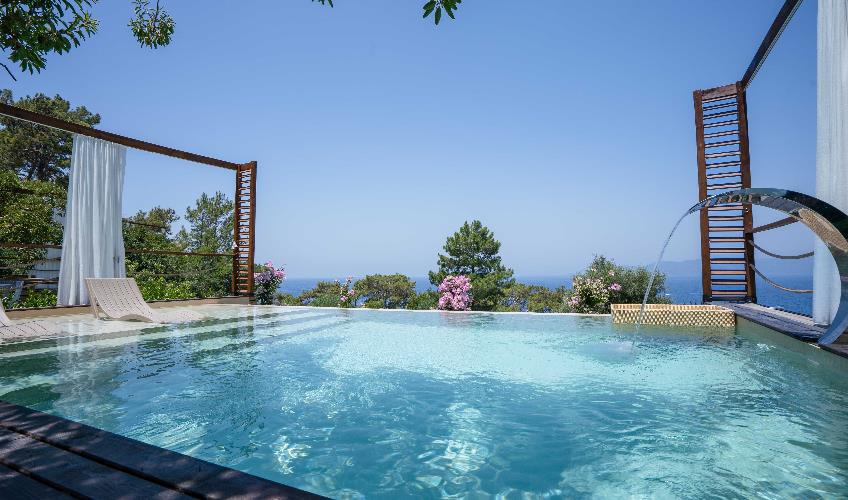 En fazla 2 yetişkin.