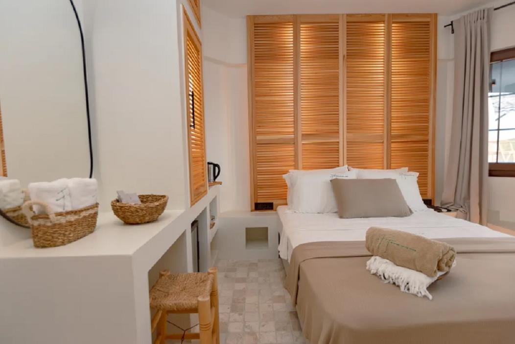 En fazla 2 yetişkin.