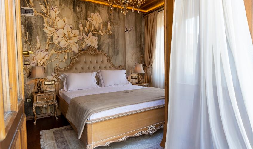 En fazla 2 yetişkin.