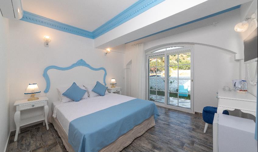 En fazla 2 yetişkin.