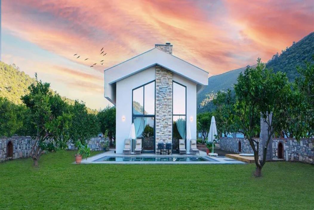 En az 2 yetişkin, En fazla 4 yetişkin veya 3 yetişkin + 1 çocuk.