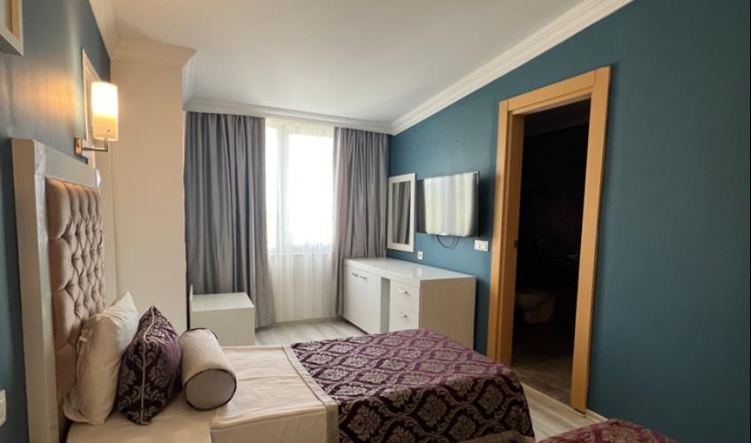 En az 2 yetişkin, En fazla 4 yetişkin + 1 bebek (0-2 yaş) veya 3 yetişkin + 1 çocuk + 1 bebek (0-2 yaş).