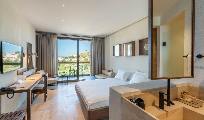 En fazla 2 yetişkin.