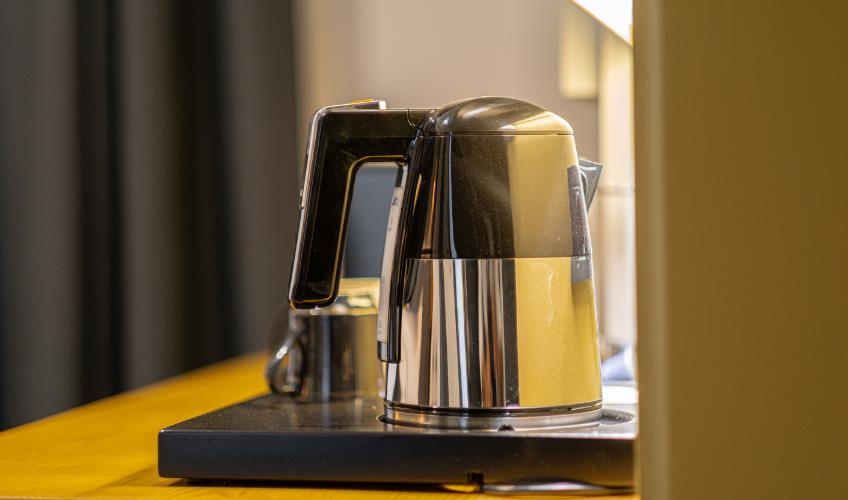 En fazla 2 yetişkin.