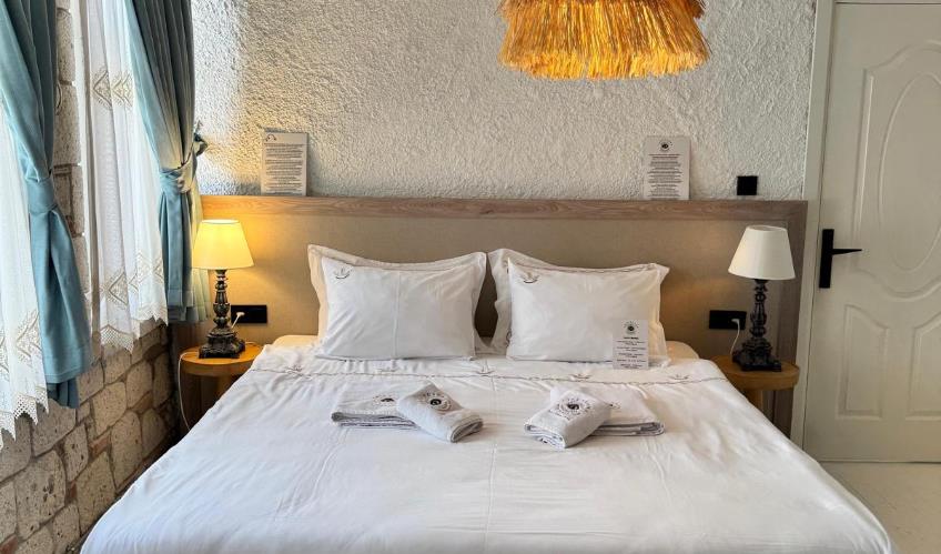 En fazla 2 yetişkin.