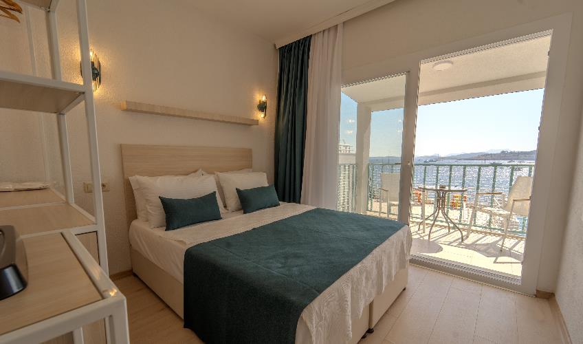 En fazla 2 yetişkin.