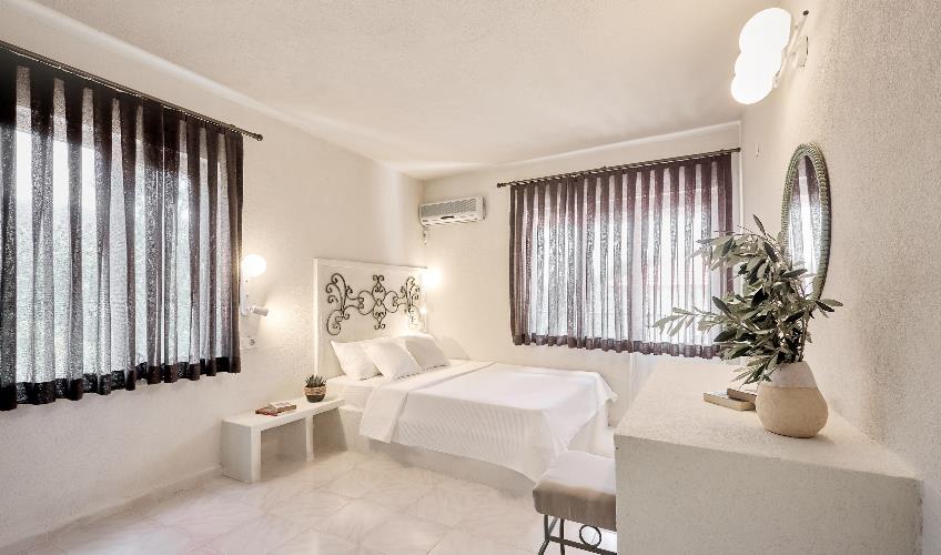 En fazla 4 yetişkin + 2 çocuk veya 3 yetişkin + 2 çocuk.