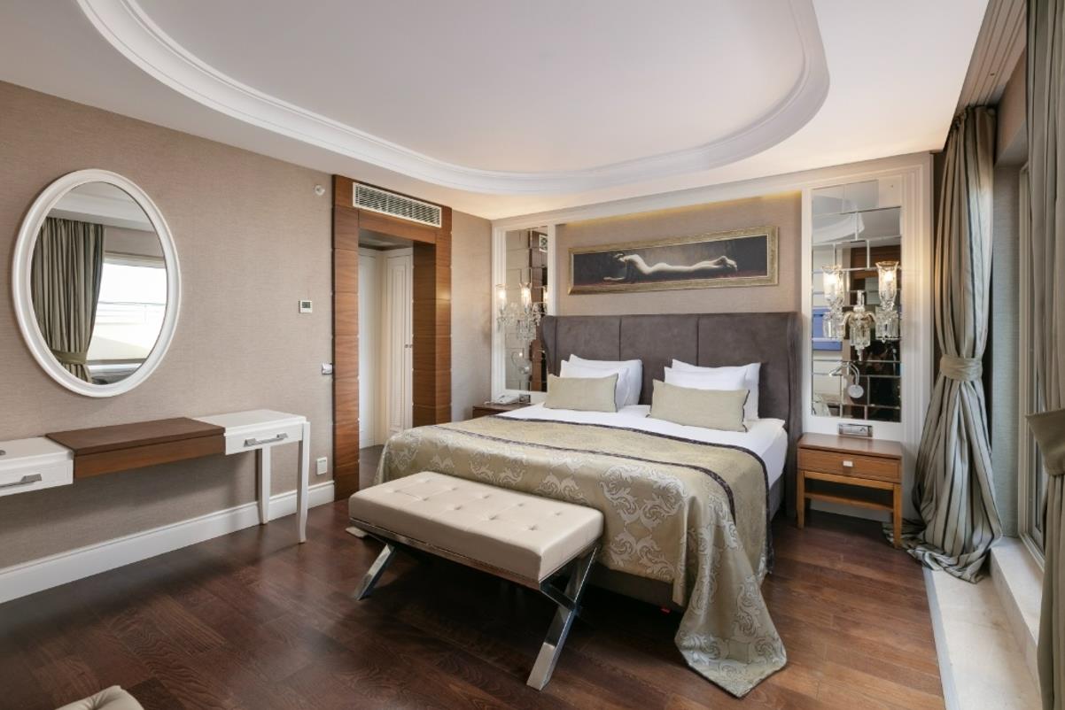 En fazla 2 yetişkin.