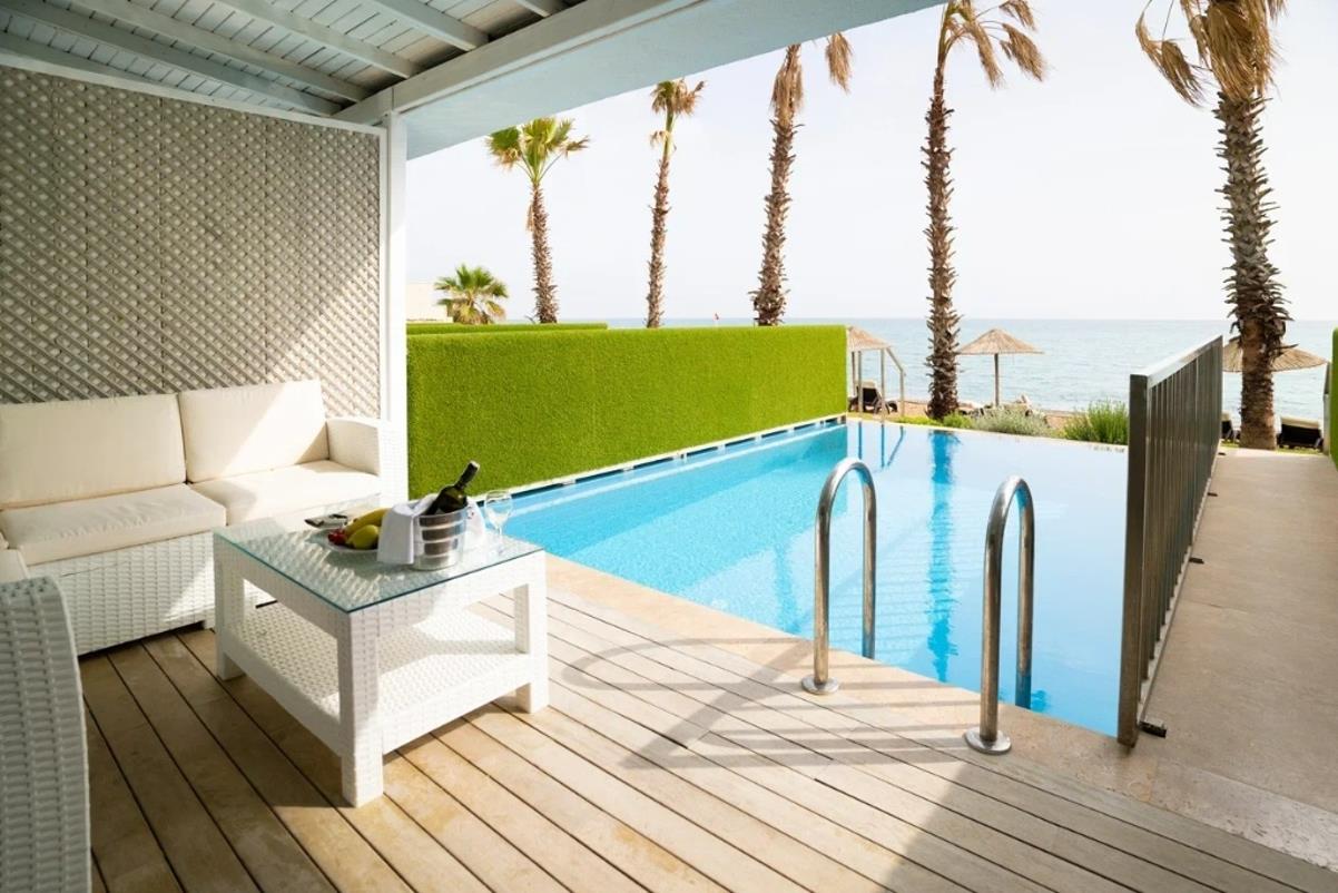 En fazla 2 yetişkin.