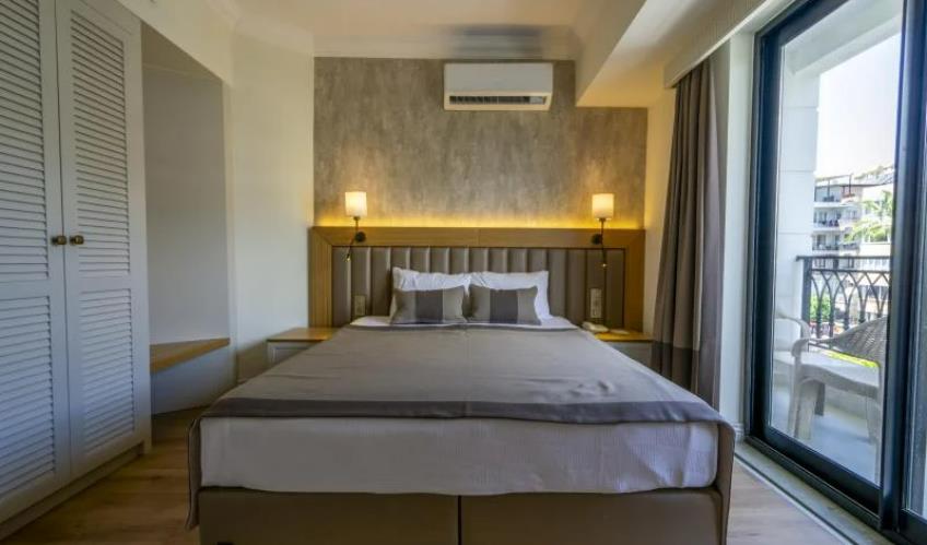 En fazla 2 yetişkin.