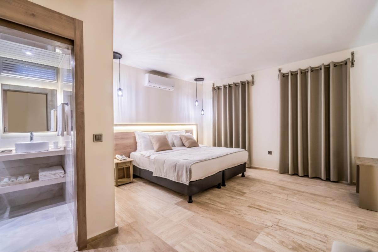 En fazla 2 yetişkin.