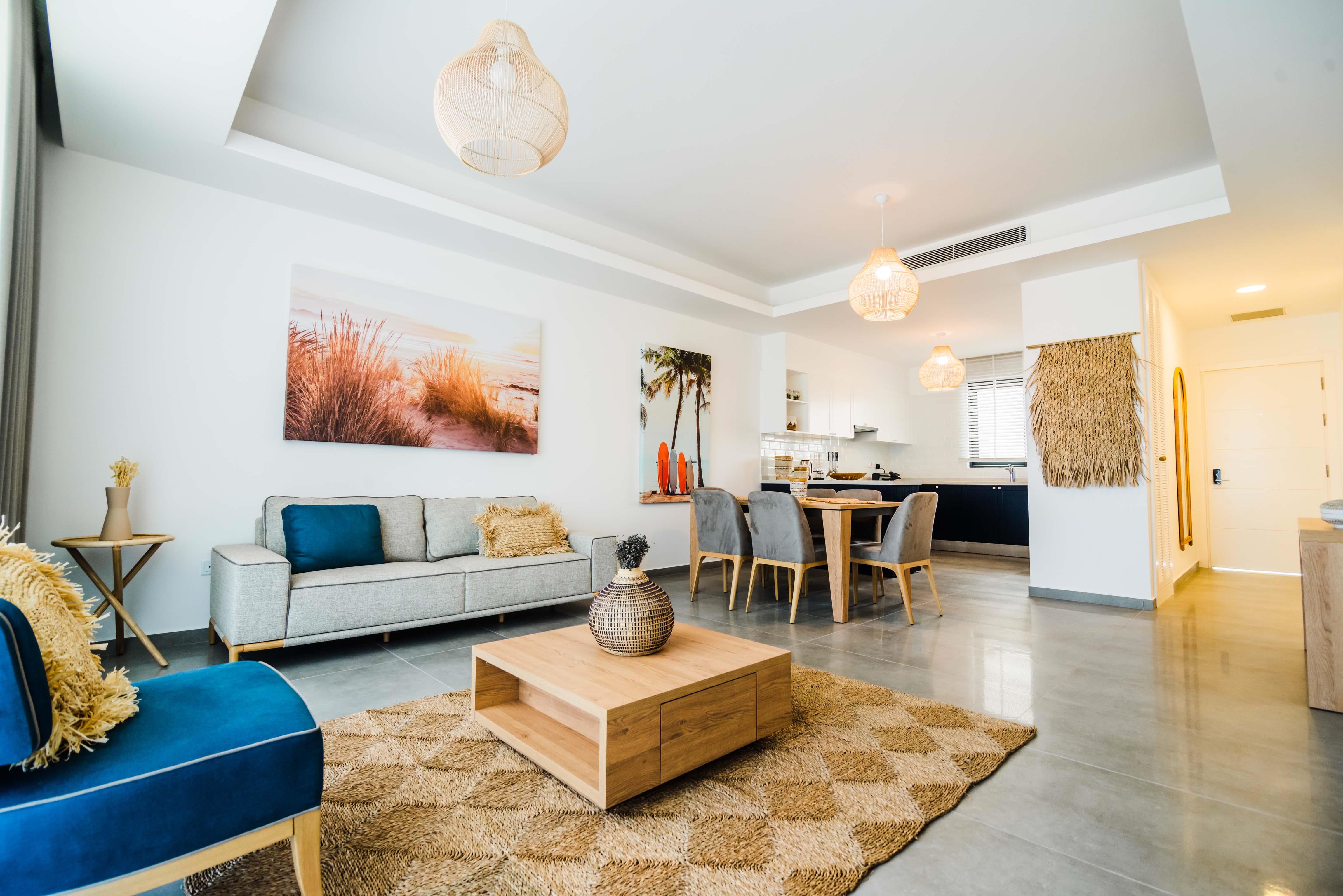 En az 2 yetişkin, En fazla 4 yetişkin veya 3 yetişkin + 1 çocuk.