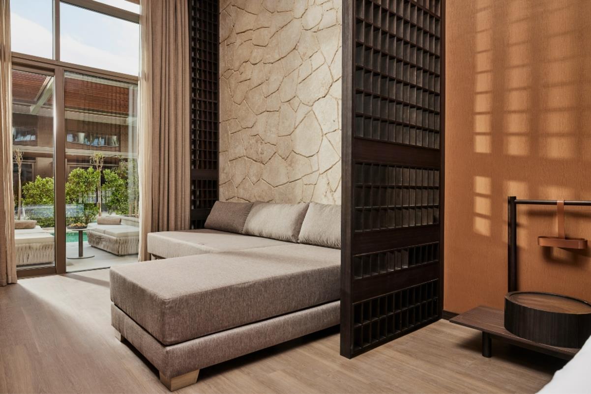 En fazla 3 yetişkin veya 2 yetişkin + 2 çocuk.