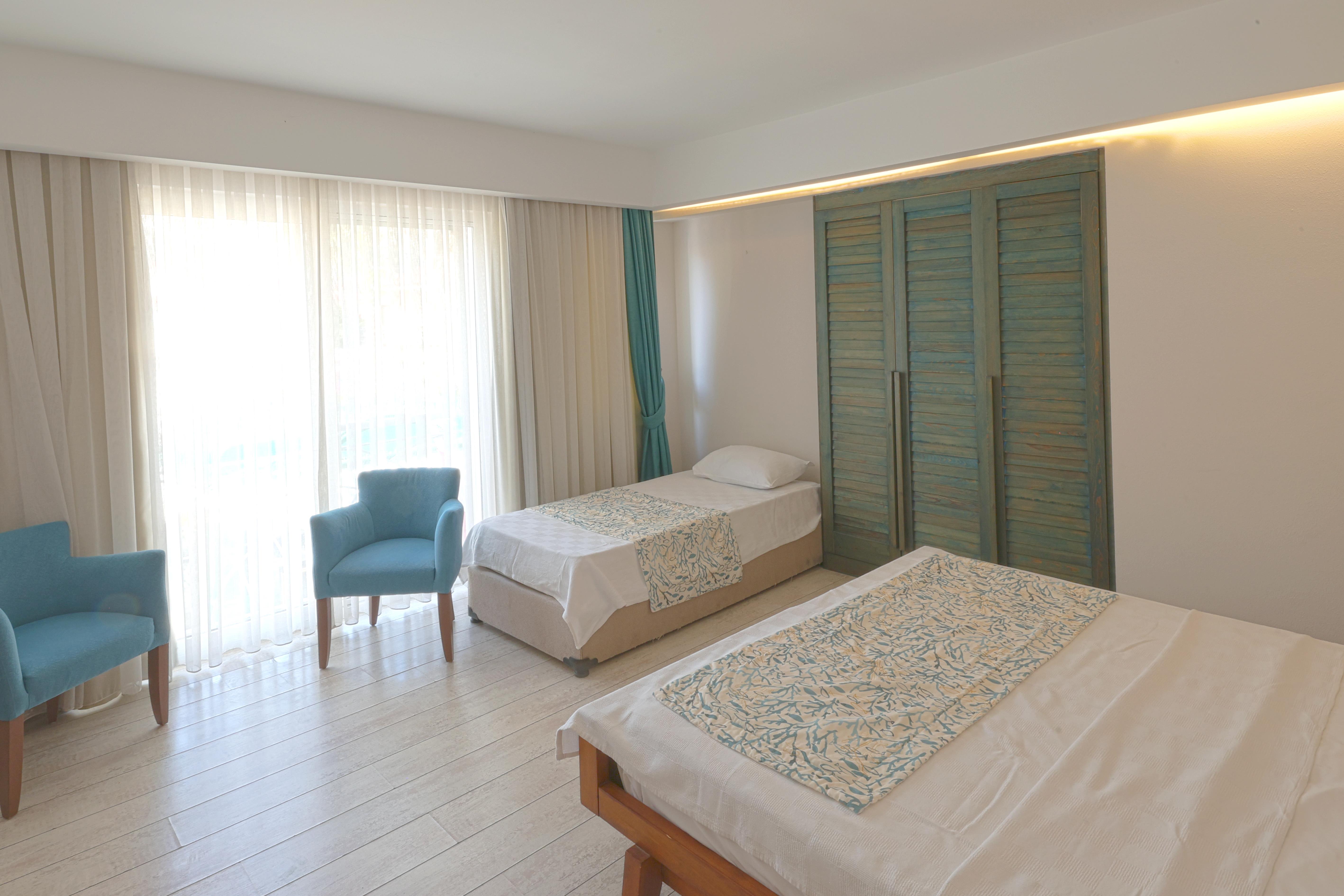 En fazla 2 yetişkin.