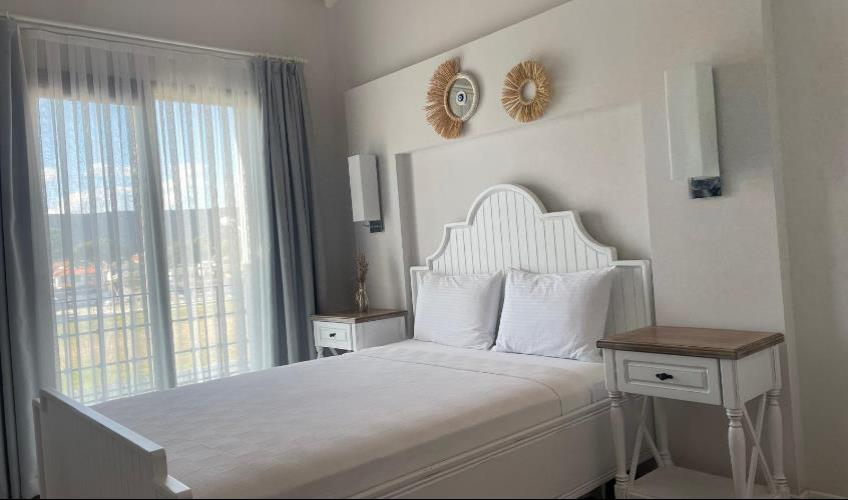 En fazla 2 yetişkin.