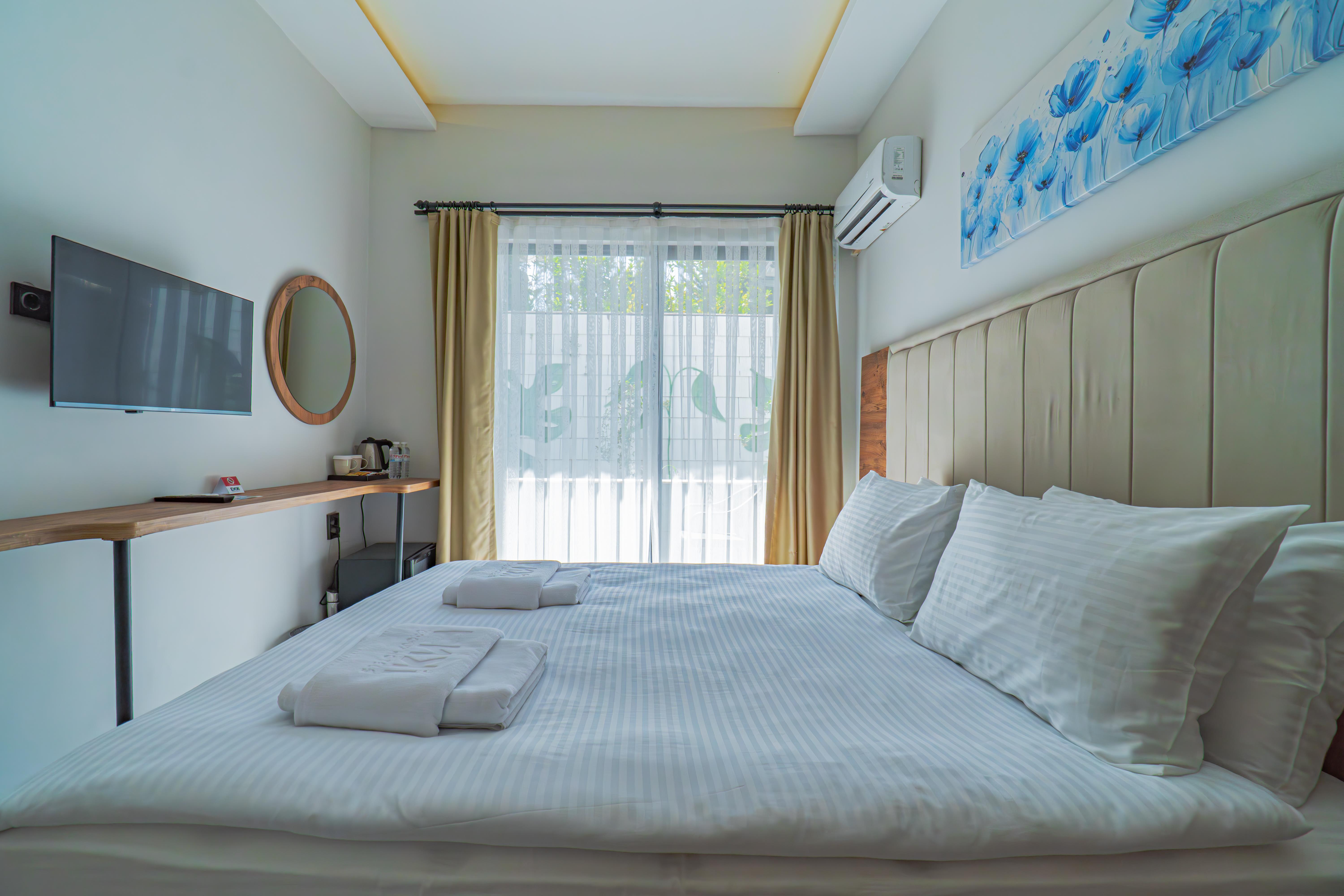 En fazla 2 yetişkin.