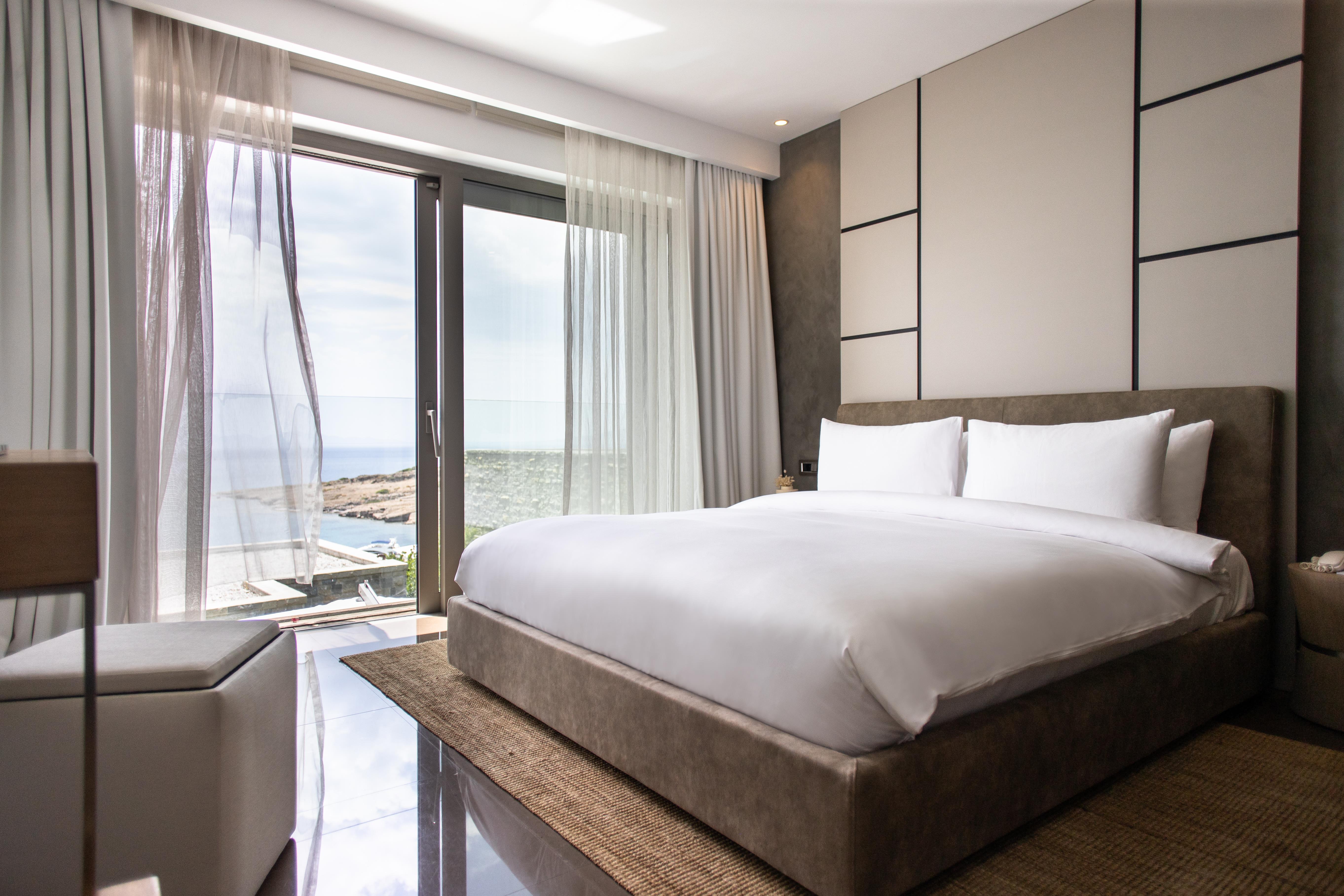 En az 2 yetişkin, En fazla 4 yetişkin veya 3 yetişkin + 1 çocuk.