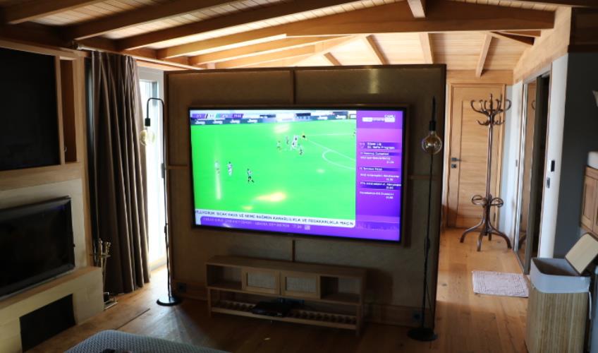 En fazla 2 yetişkin.