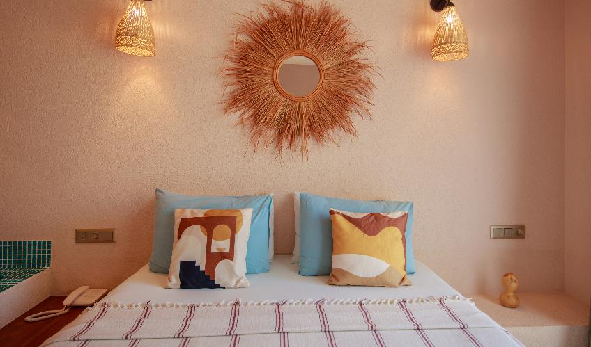 En fazla 2 yetişkin.