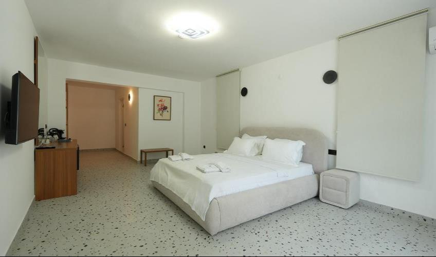 En fazla 2 yetişkin.